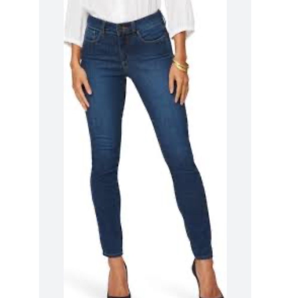 NYDJ, skinny jeans, medium wash, so SLIMMING!